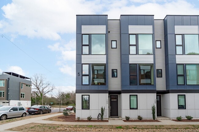 property at 5 Seawell Ave