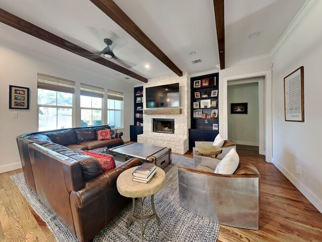 3213 Northwest Pkwy in Dallas, TX - Building Photo - Building Photo
