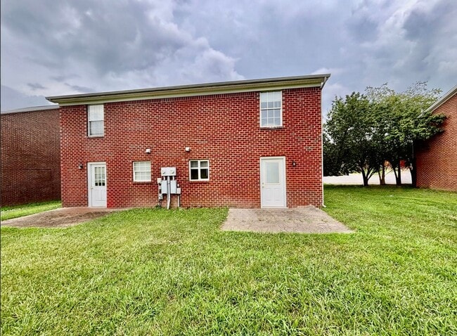 1029 Merrick Dr in Richmond, KY - Building Photo - Building Photo