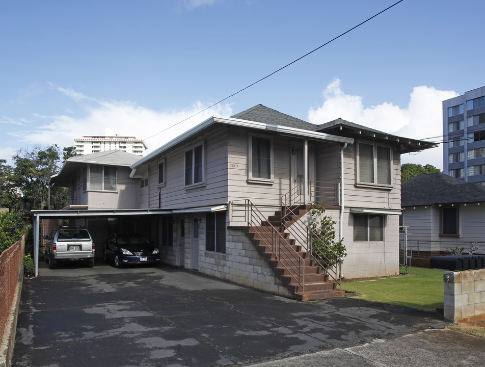 730 Hausten St in Honolulu, HI - Building Photo