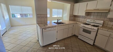 645 Bolen Dr in Paso Robles, CA - Building Photo - Building Photo