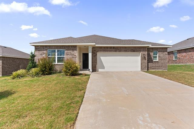 2641 Sagebrush Dr in Glenn Heights, TX - Building Photo