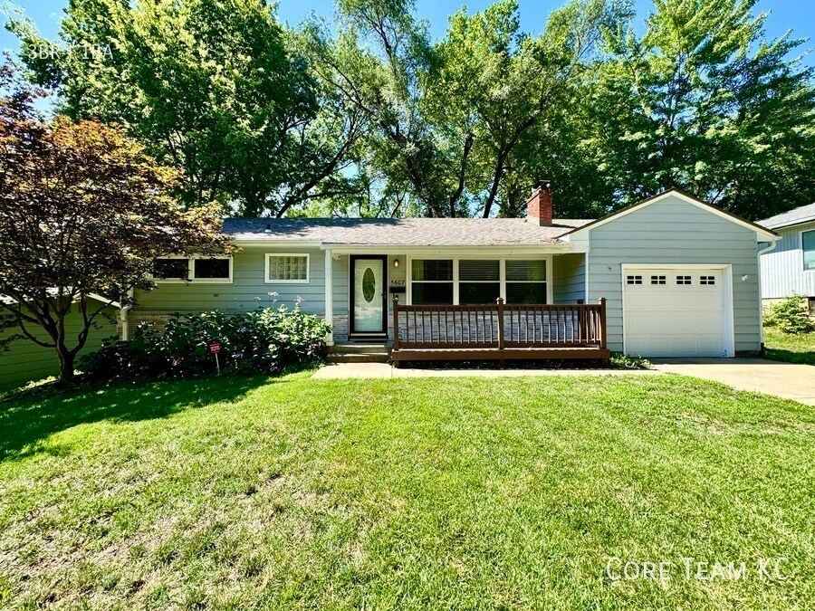 5607 W 78th Terrace in Prairie Village, KS - Building Photo