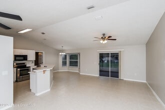 453 Foxdall Ave NE in Palm Bay, FL - Building Photo - Building Photo