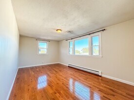 74 Dunboy St in Boston, MA - Building Photo