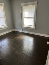 220 Rockwood Ave in Dayton, OH - Foto de edificio - Building Photo