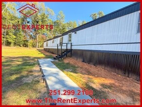 6360 Mauvilla Dr W in Eight Mile, AL - Building Photo - Building Photo