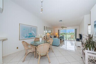 6151 Bahia Del Mar Blvd S in St. Petersburg, FL - Building Photo - Building Photo