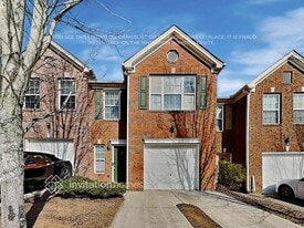 6480 Snow Bird Ln in Douglasville, GA - Building Photo