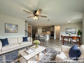 14420 Gecko Lndg in San Antonio, TX - Building Photo - Building Photo