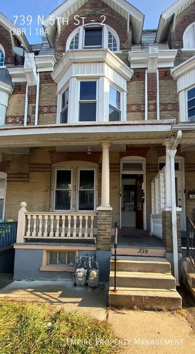 739 N 5th St in Allentown, PA - Building Photo