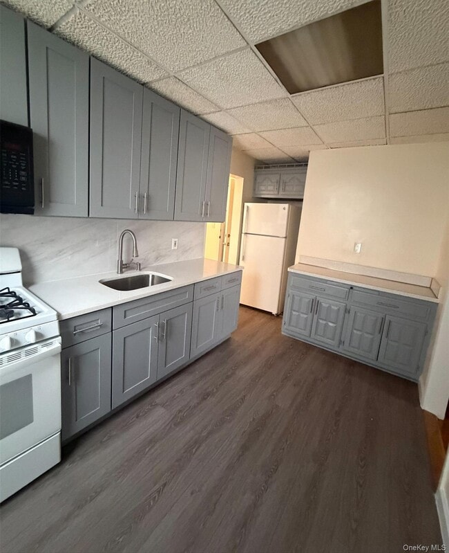 93-47 202nd St in Queens, NY - Building Photo - Building Photo