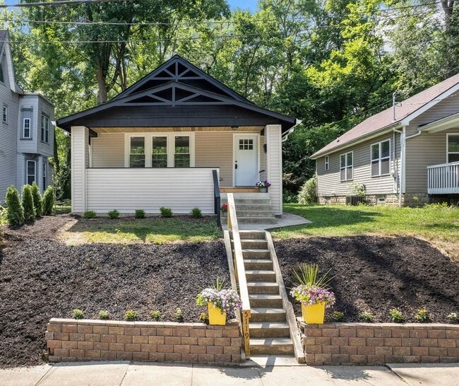 property at 5119 Blaesi St