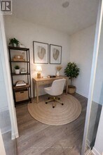 110 Broadway Ave in Toronto, ON - Building Photo - Building Photo