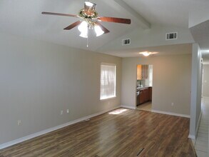 2800 Wilson Ln in Crestview, FL - Building Photo - Building Photo