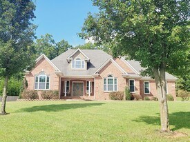 275 Rustic Ln in Lynchburg, VA - Building Photo