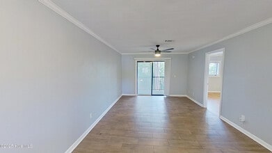 4547 Holly Tree Rd in Wilmington, NC - Building Photo - Building Photo
