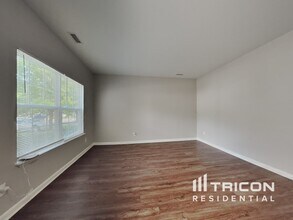 5416 Neuse Forest Rd in Raleigh, NC - Building Photo - Building Photo
