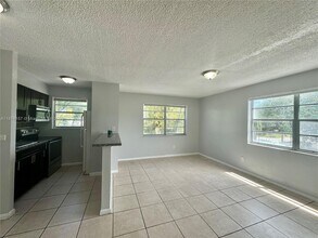 8262 NE 1st Ave in Miami, FL - Building Photo - Building Photo