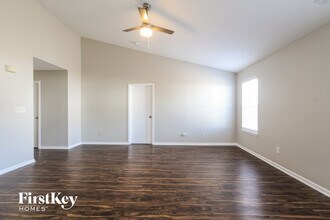 9762 Trail Dr in Avon, IN - Building Photo - Building Photo