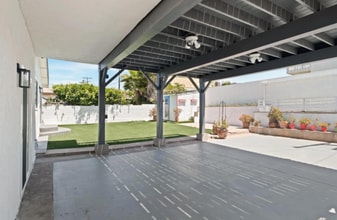 3781 Ashford St in San Diego, CA - Foto de edificio - Building Photo