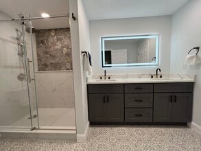 8145 Mount Vernon Hwy in Alexandria, VA - Building Photo - Building Photo