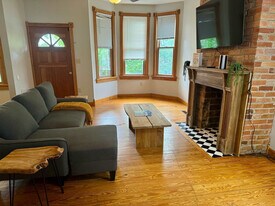 1235 Highland St in Columbus, OH - Building Photo