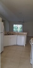 557 Browning Terrace in Sebastian, FL - Building Photo - Building Photo