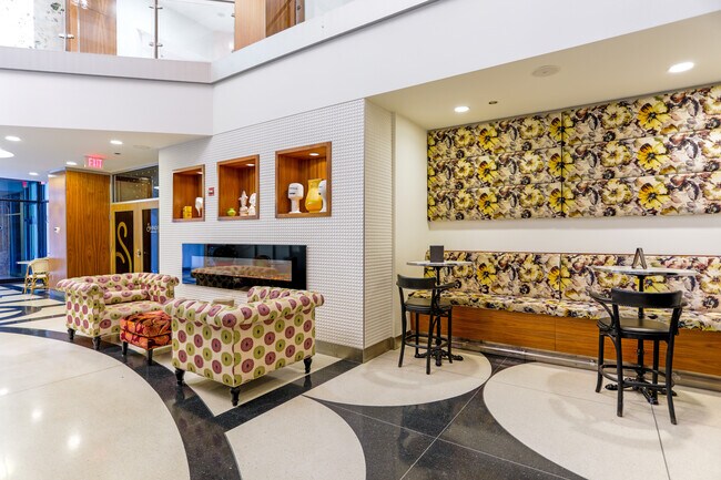 Soo Line in Minneapolis, MN - Building Photo - Lobby