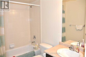 48 Battista Perri Dr in Markham, ON - Building Photo - Building Photo