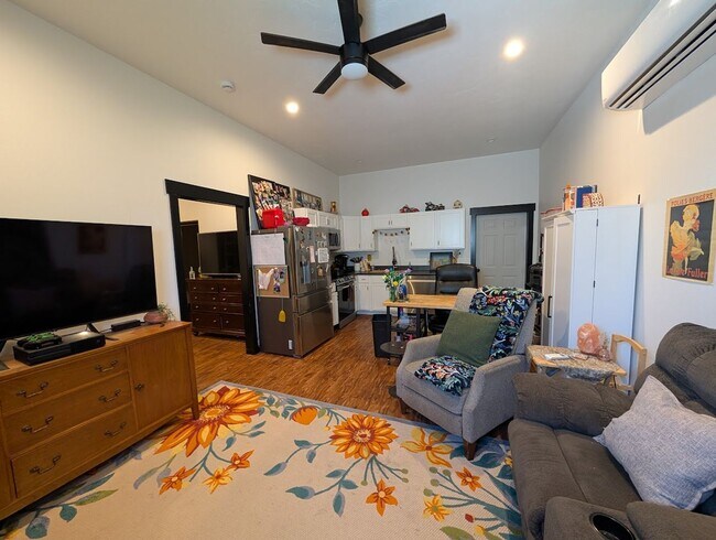 property at 3401 14th St