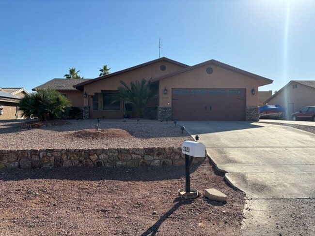 2323 Daytona Loop in Lake Havasu City, AZ - Building Photo - Building Photo