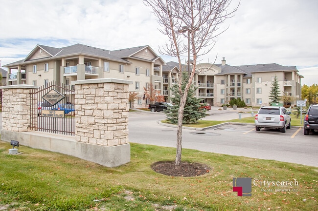 property at 2518-2518 Fish Creek Blvd SW