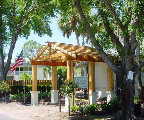 Shadowbrook of Vero in Vero Beach, FL - Building Photo - Building Photo