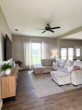 15410 Anna Ln in Lindale, TX - Building Photo - Building Photo