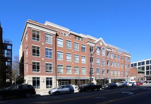 Dakota in Columbus, OH - Building Photo