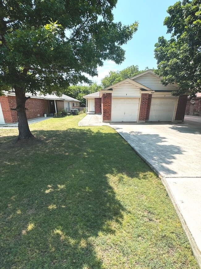 property at 11727 Capotillo St