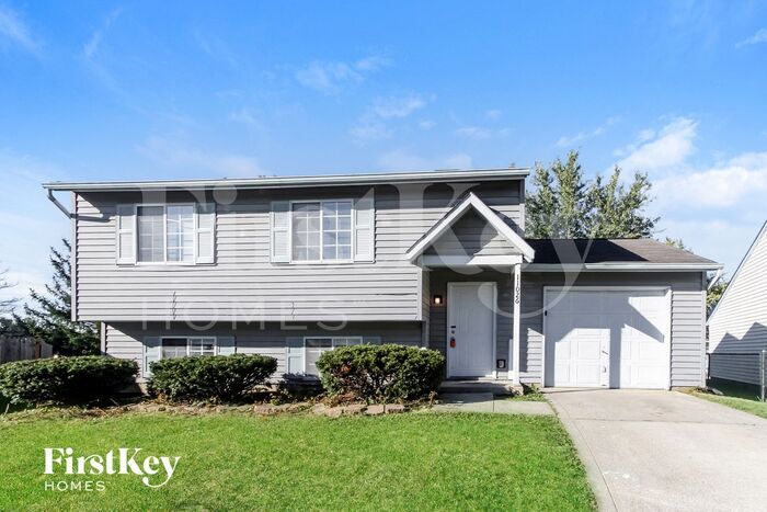 11026 Essen Ct in Indianapolis, IN - Building Photo