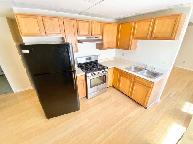 property at 52 Grant St