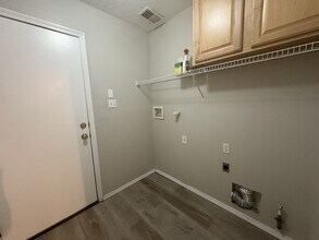6215 Thais St NW in Albuquerque, NM - Building Photo - Building Photo