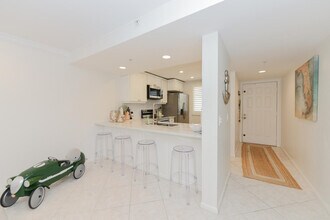 2301 Marina Isle Way in Jupiter, FL - Building Photo - Building Photo