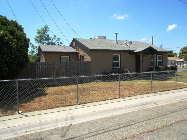 1430 Freeman St in Marysville, CA - Building Photo - Building Photo