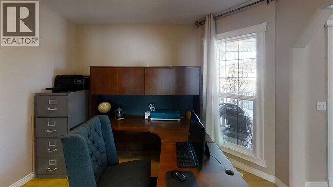 9301 Lakeland Dr in Grande Prairie, AB - Building Photo - Building Photo