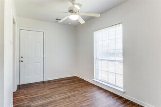 4237 Caruth Blvd in Dallas, TX - Building Photo - Building Photo