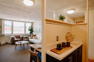 Golden West in Boulder, CO - Building Photo