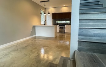 2108 Tillery St in Austin, TX - Building Photo - Building Photo