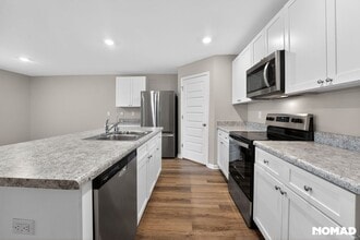 5024 Rivergrass Dr in Panama City, FL - Building Photo - Building Photo