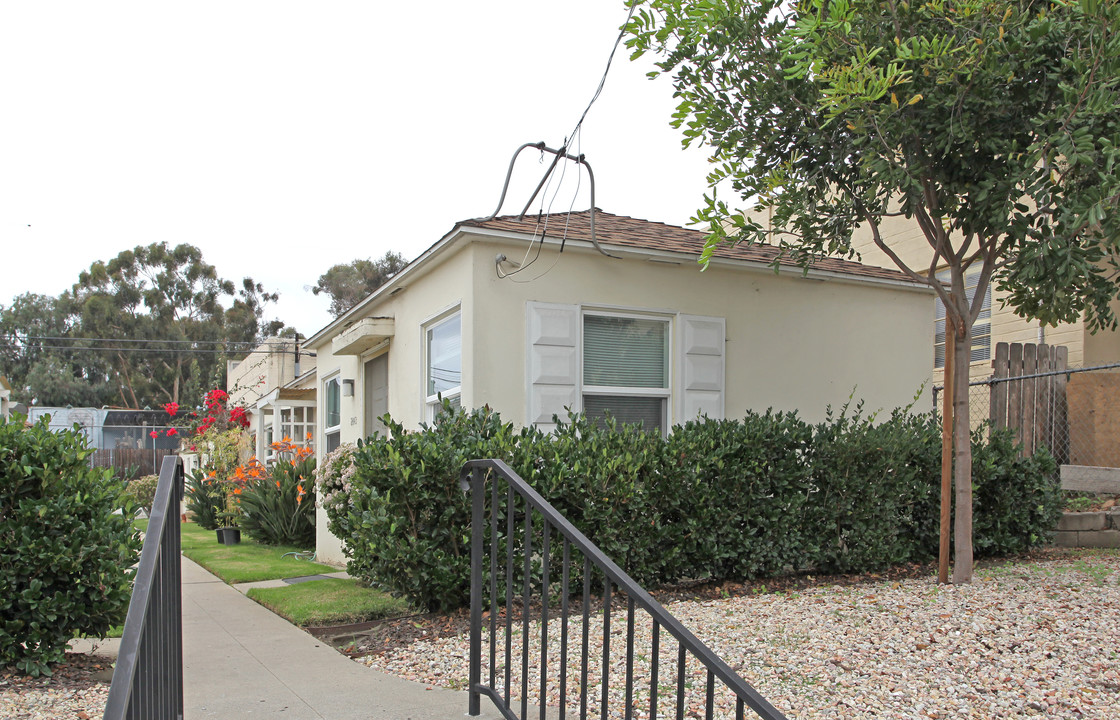 2837-2843 Cadiz St in San Diego, CA - Building Photo