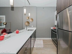 180 N Michigan Ave in Chicago, IL - Building Photo - Building Photo