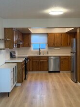 8322 Mango Ave, Unit A in Fontana, CA - Building Photo - Building Photo